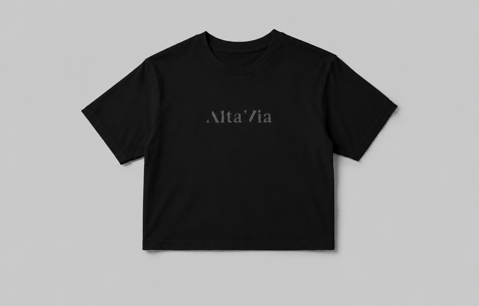 Alta Via Women's Cropped Tee